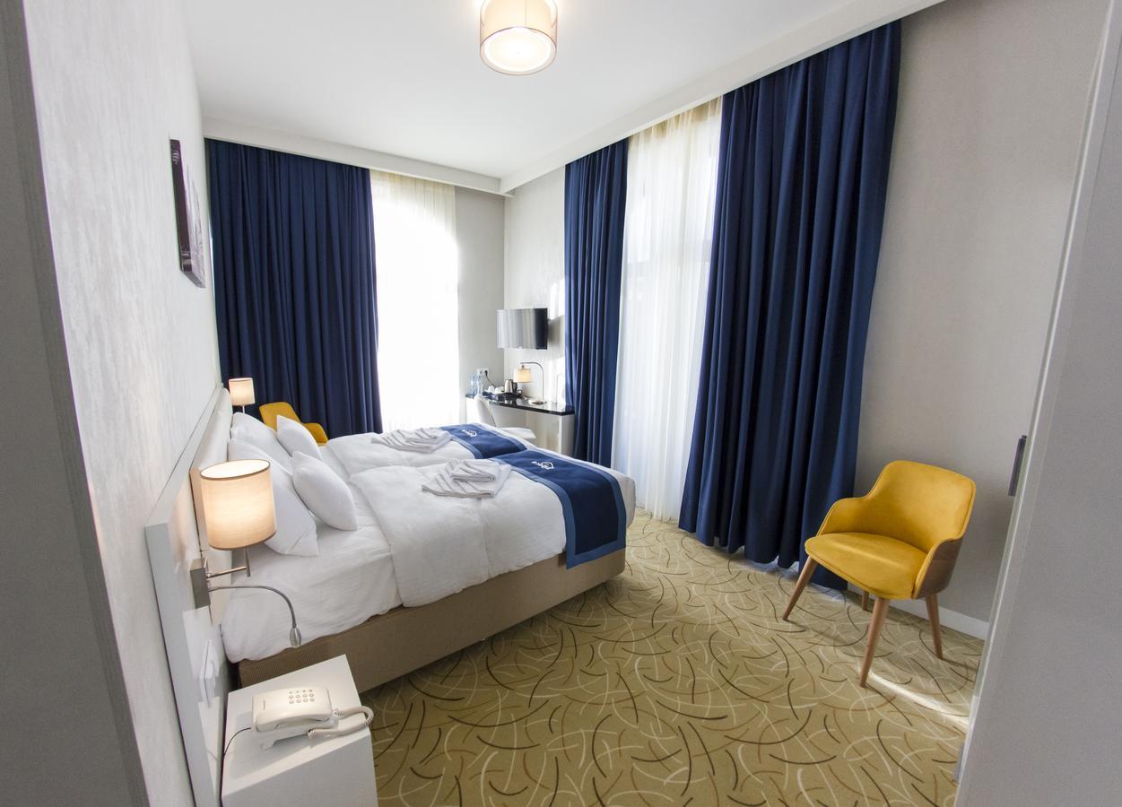 Tribeca Hotel Tbilisi Esterno foto