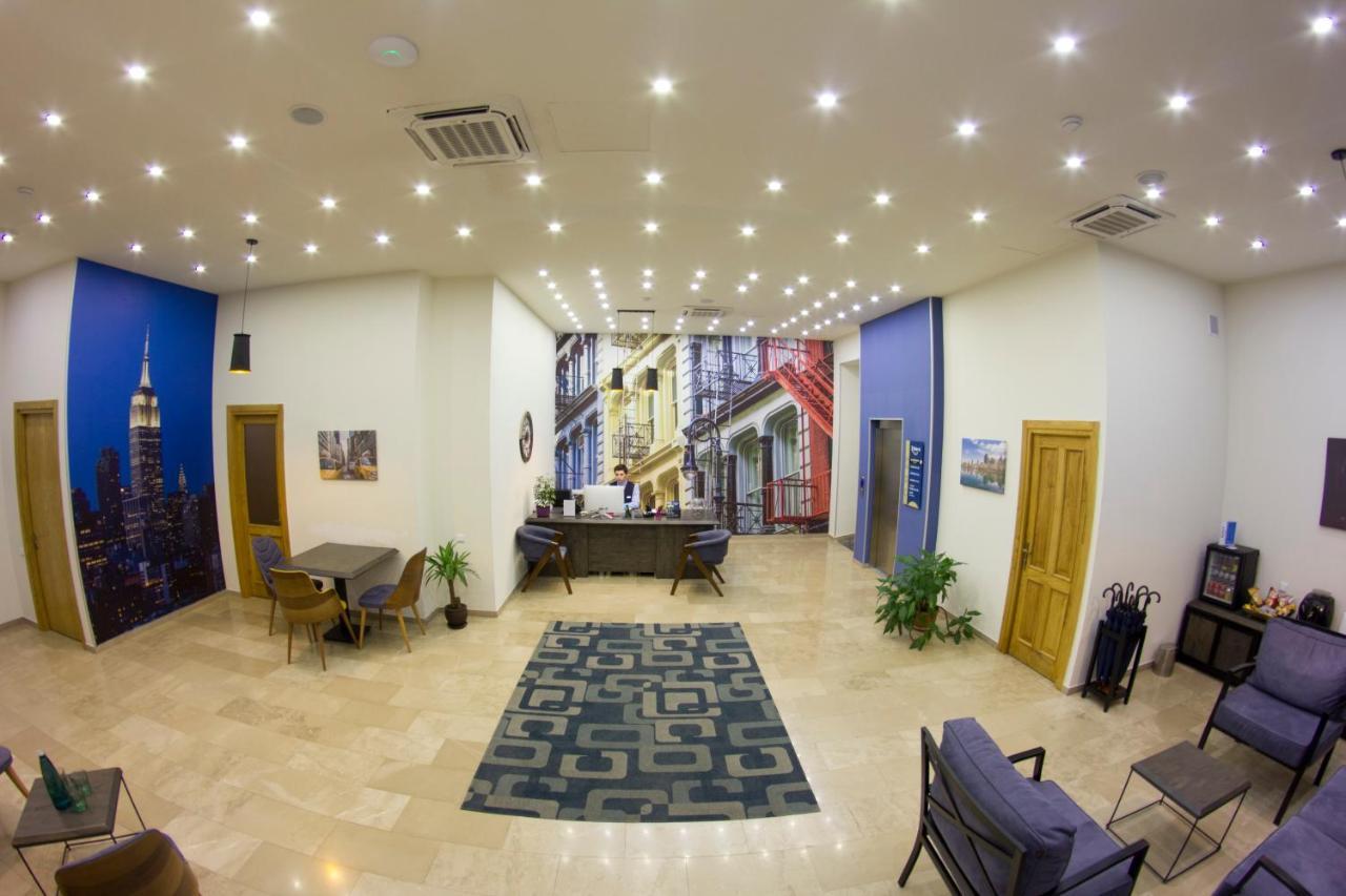 Tribeca Hotel Tbilisi Esterno foto